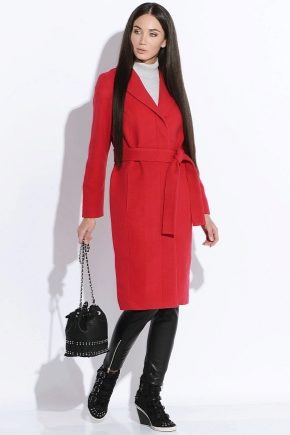 Червоне пальто жіноче – для яскравої особистості!